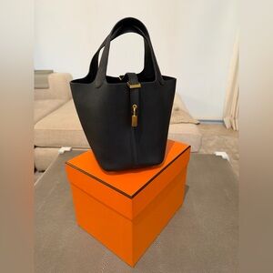 HERMÈS Black Picotin 18 GHW W/BOX